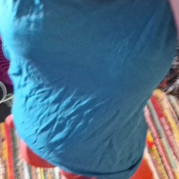 Spaghetti strap tank top - Picture 3 of 6